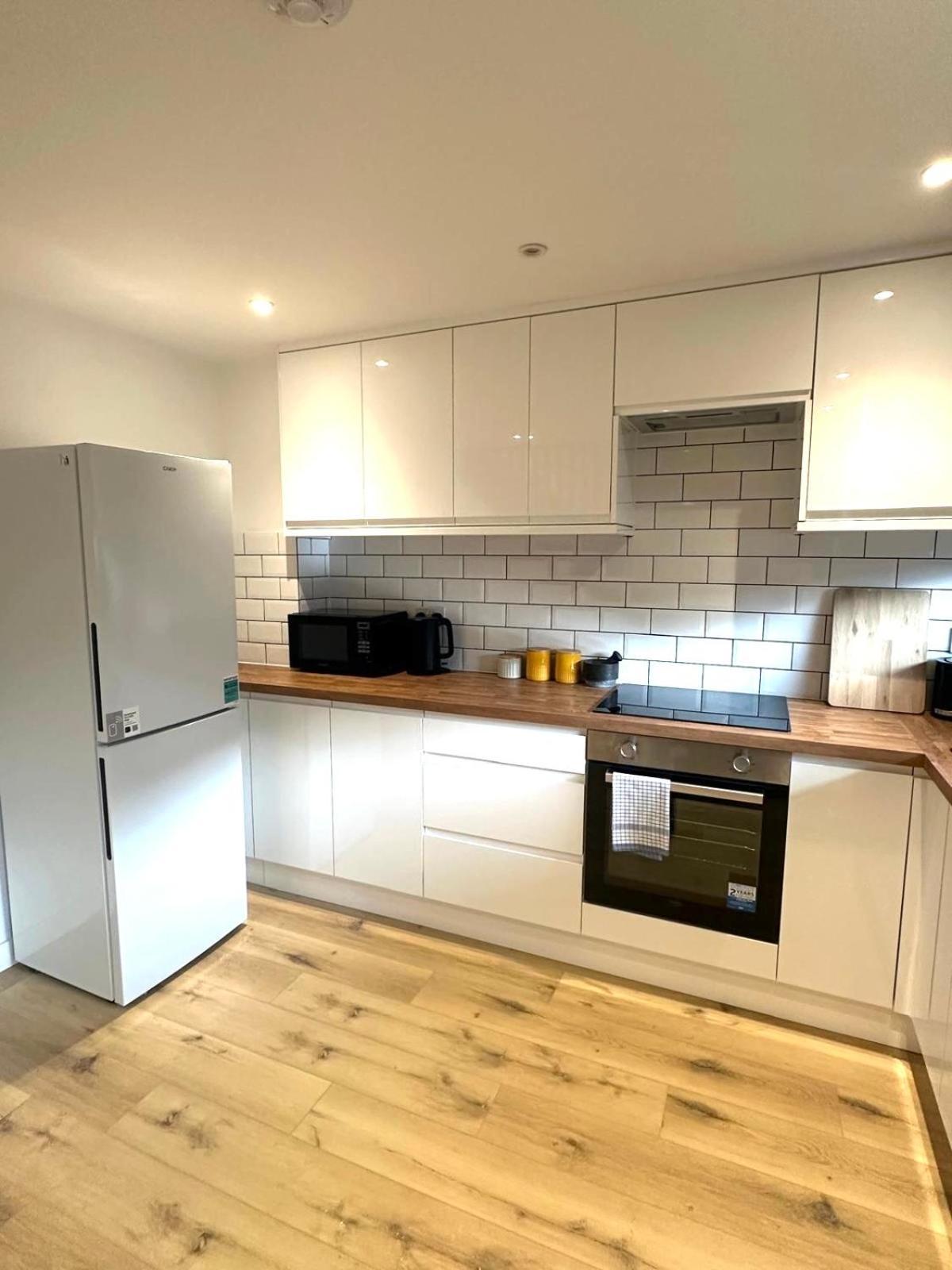 Holyrood Central Apartment Edinburgh Exterior photo
