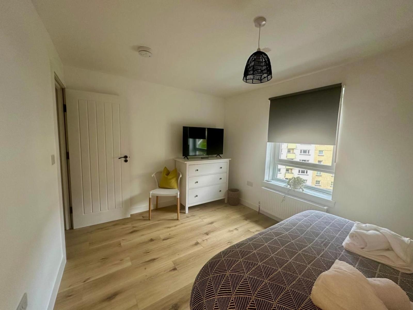 Holyrood Central Apartment Edinburgh Exterior photo